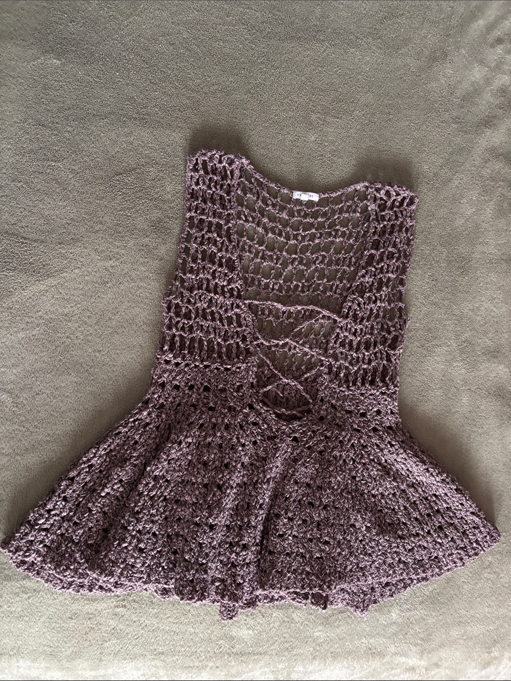 En Creme Dusty Mauve Crochet Peplum Tank